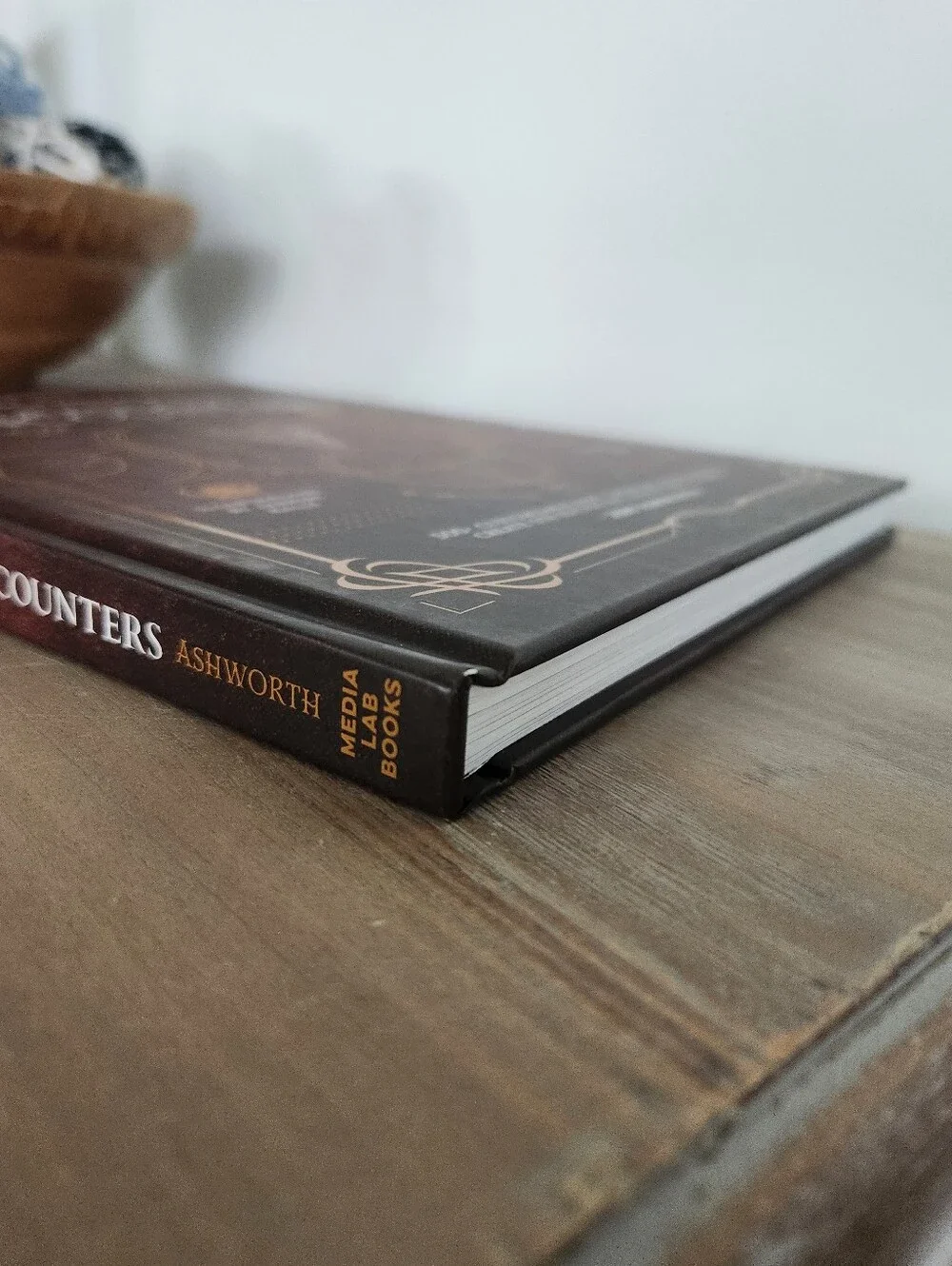 The Game Master’s Book of Random Encounters Hardcover 5E Dungeons And Dragons - Picture 4 of 7